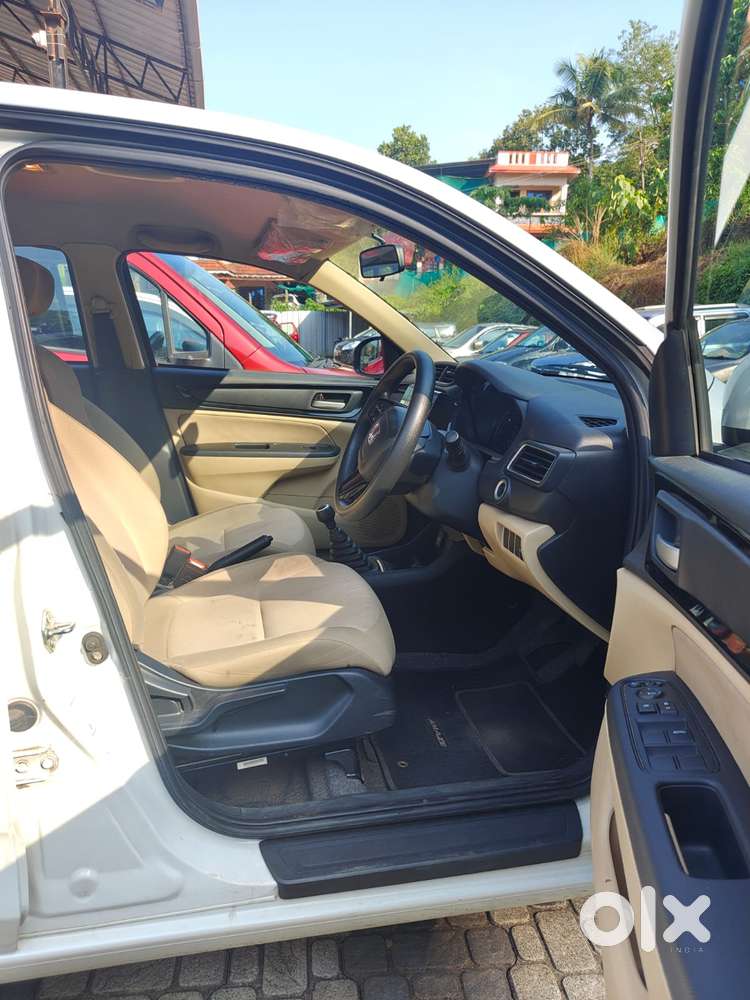 Honda Amaze 2nd Gen Vx, 2020, Petrol