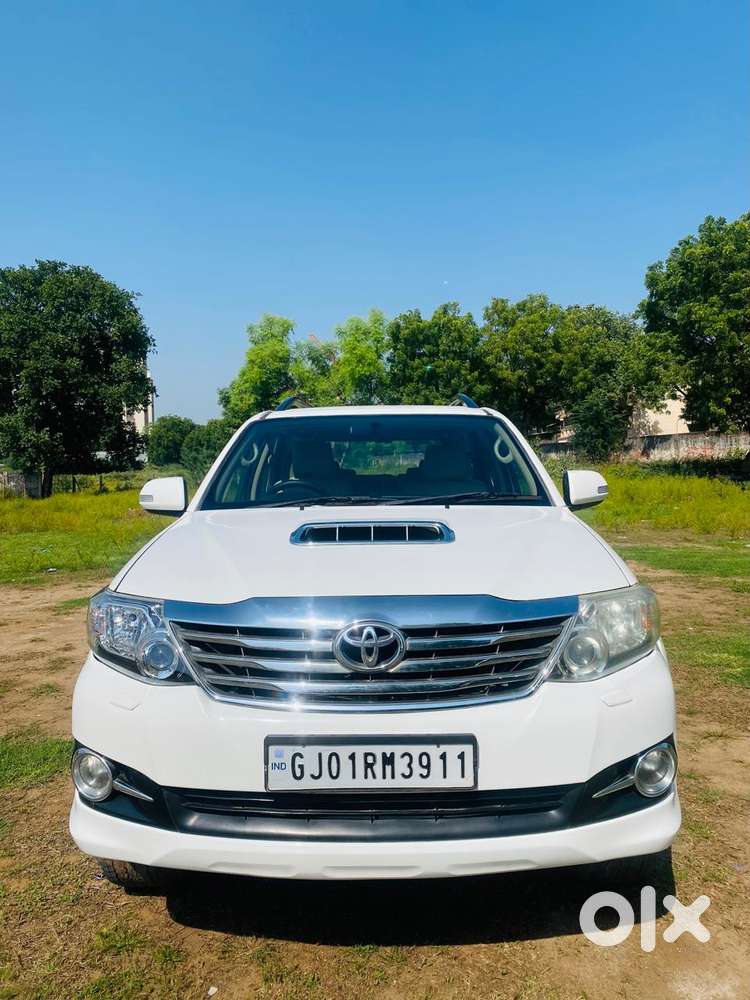 Toyota Fortuner 3.0 4x2 Mt, 2015, Diesel