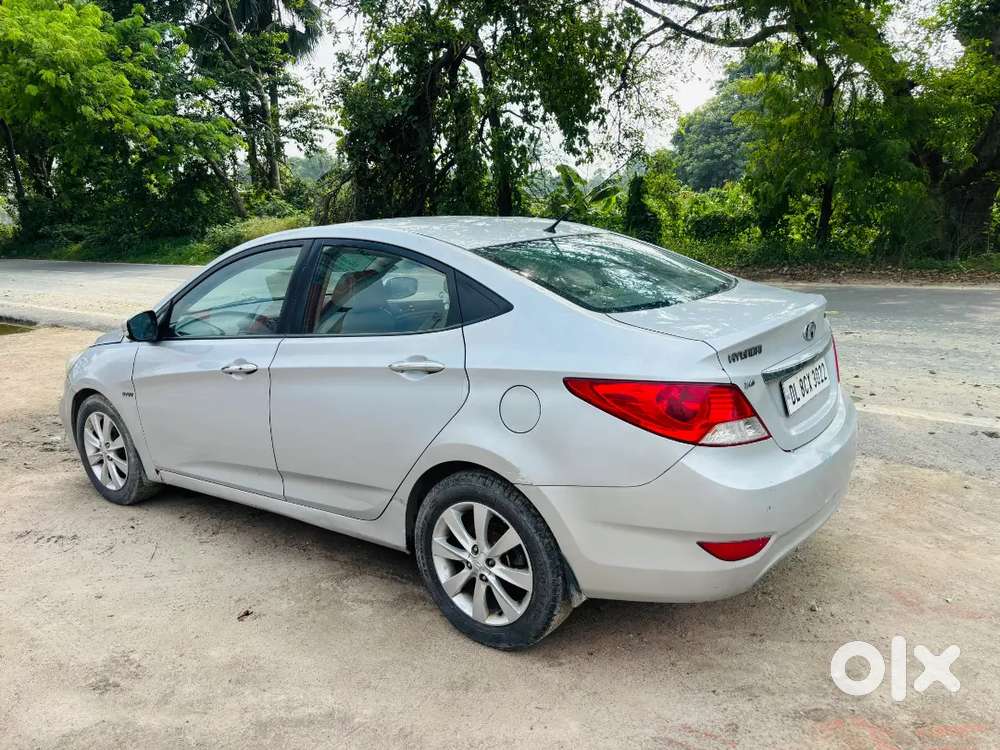 Hyundai Verna 2012 Car