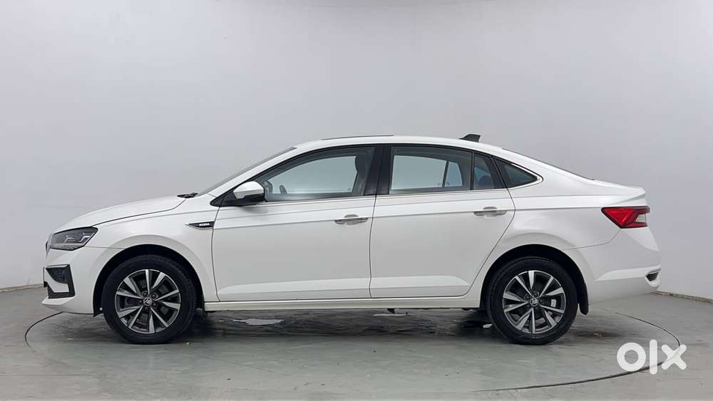 Skoda Slavia Style 1.5l Tsi Dsg, 2022, Petrol