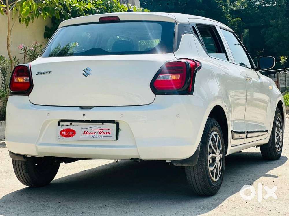 Maruti Suzuki Swift Lxi, 2020, Petrol