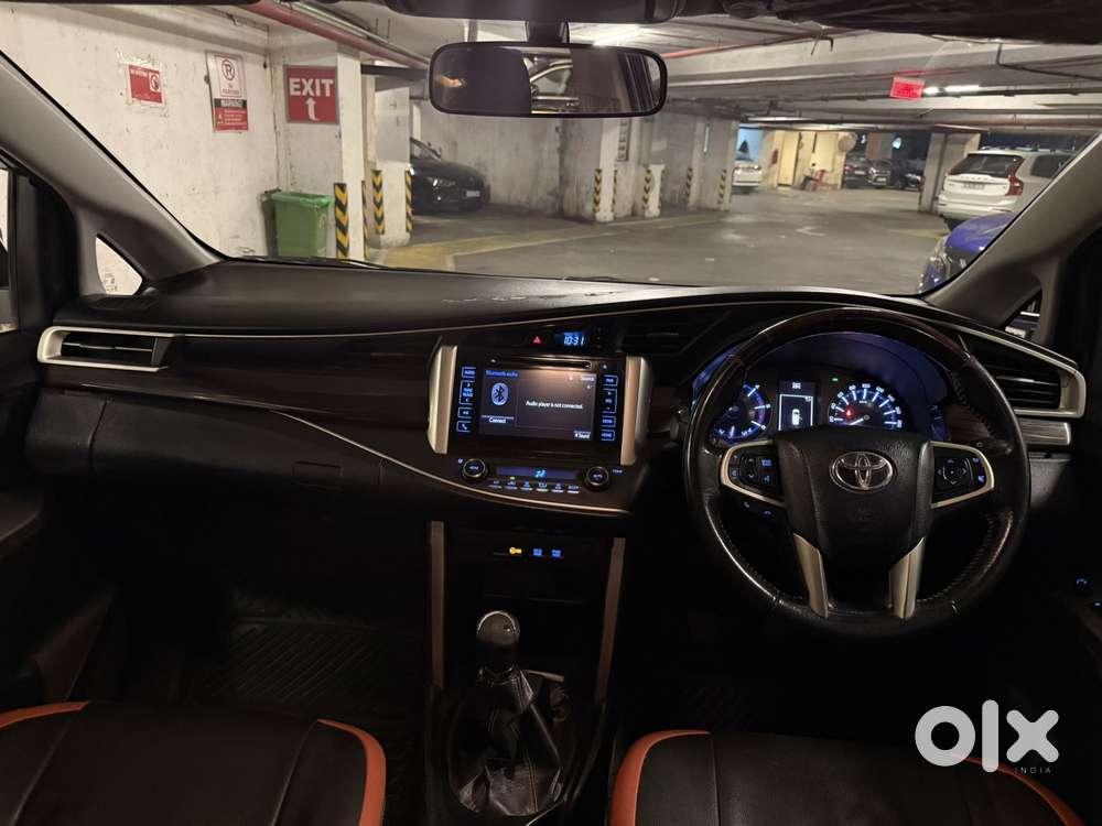 Toyota Innova Crysta 2.4 V 8 Str, 2017, Diesel