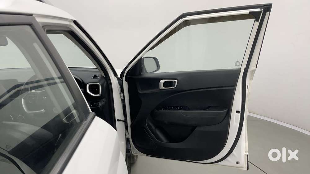 Hyundai Venue 1.0 Sx (o) Turbo Dct, 2021, Petrol