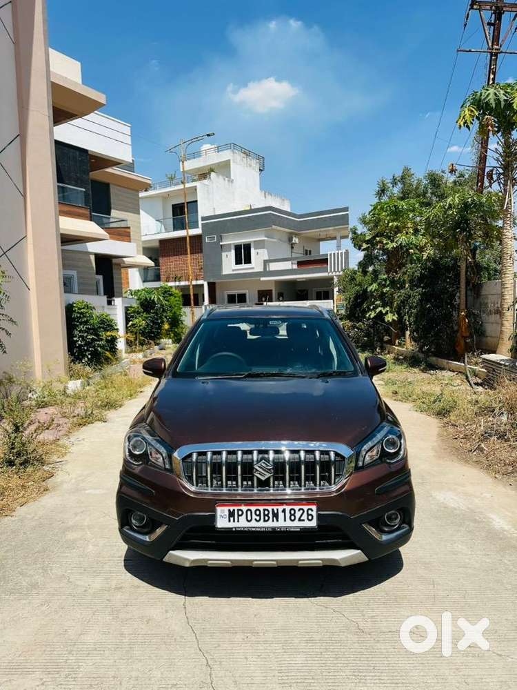 2018 Maruti Suzuki S Cross Alpha Diesel Top Model & Sony Sound System.