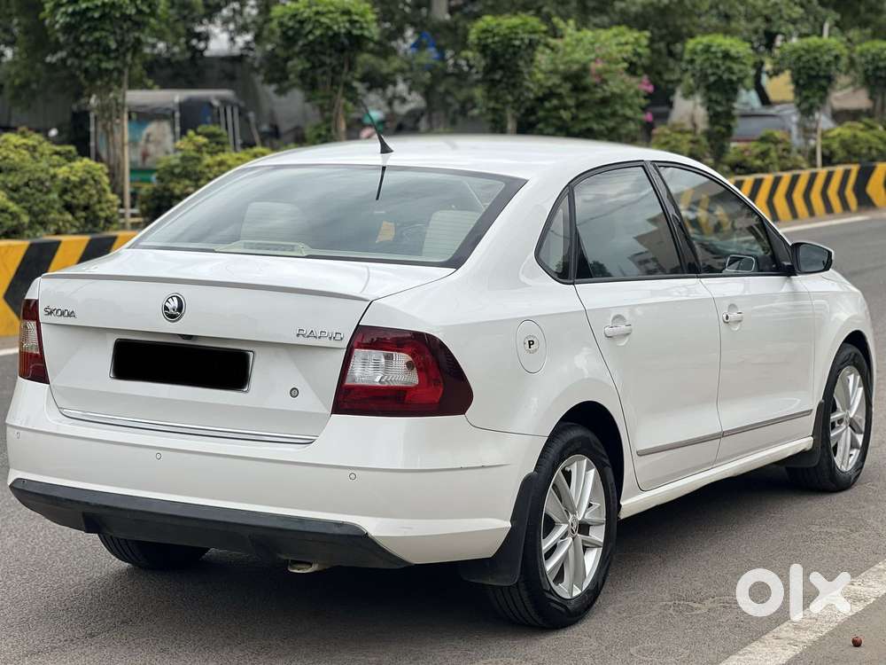 Skoda Rapid 1.6 Mpi At Style, 2019, Petrol