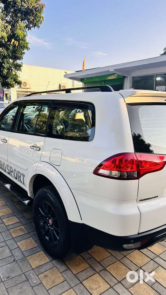 Mitsubishi Pajero Sport 2.5 Automatic, 2016, Diesel