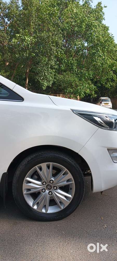 Toyota Innova Crysta [2020-ongoing] 2.4 Zx 7 Str, 2020, Diesel