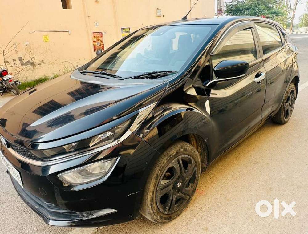 Tata Altroz 1.2 Xz (o), 2023, Petrol