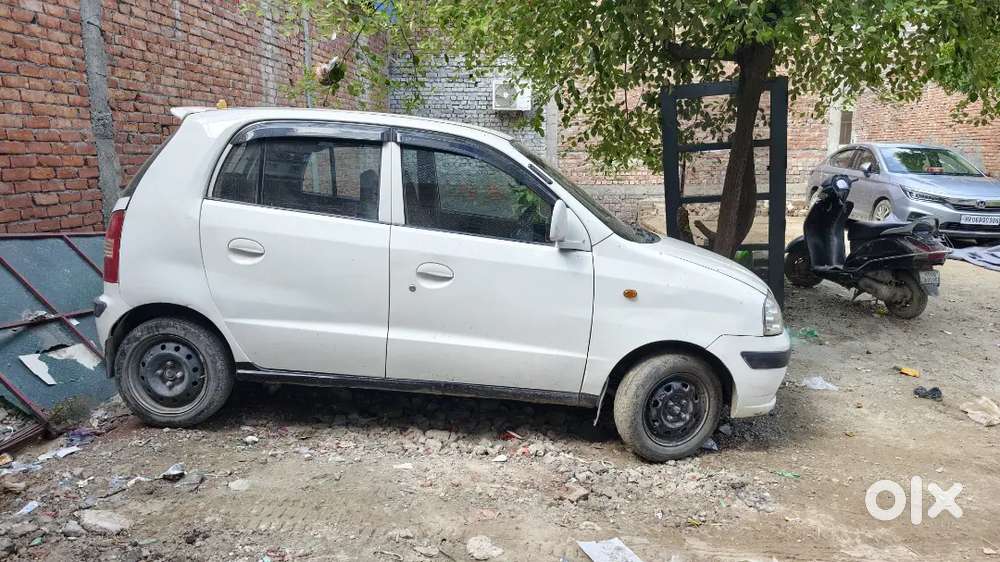 Hyundai Santro Xing Gls 2011 Car 1 Month Bacha Hua H