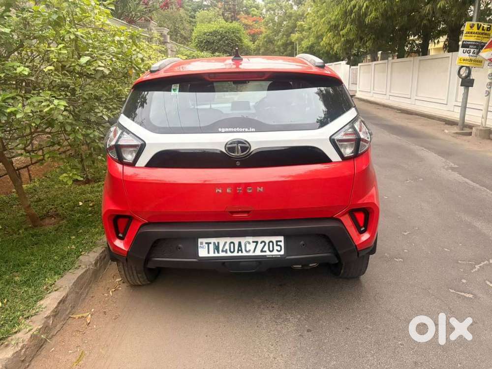 Tata Nexon 1.5 Revotorq Xma Amt (s), 2023, Petrol