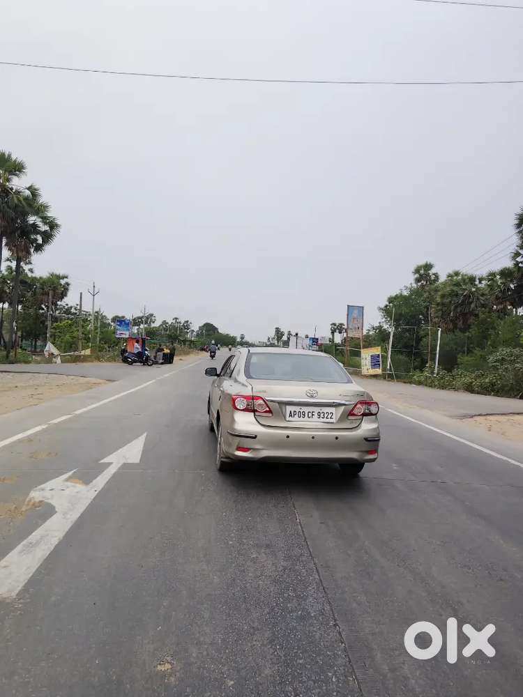 Toyota Corolla Altis 2012 High End Model Petrol