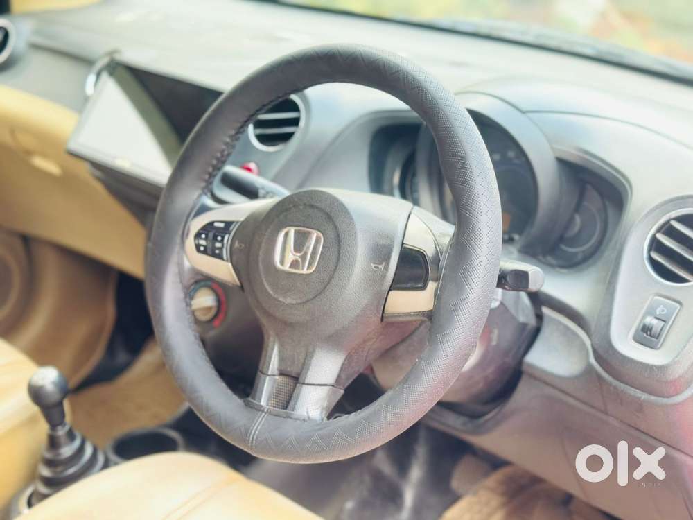 Honda Brio, 2015, Petrol