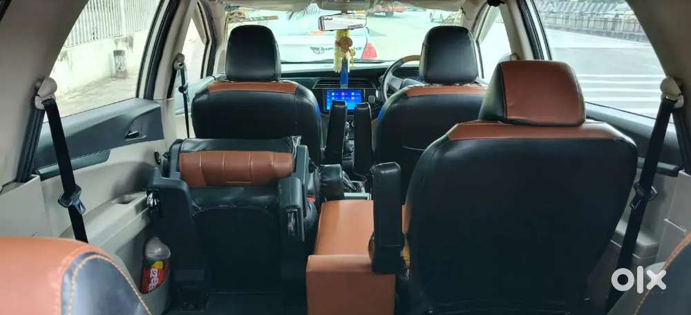 Mahindra Marazzo Diesel Manual 2023 Car