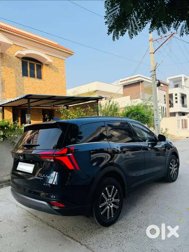 Mahindra Xuv700 2022 Diesel 120000 Km Driven