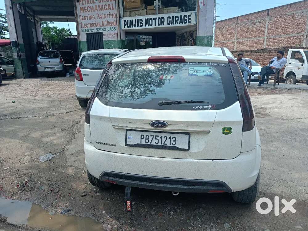 Ford Figo Diesel Titanium 2011