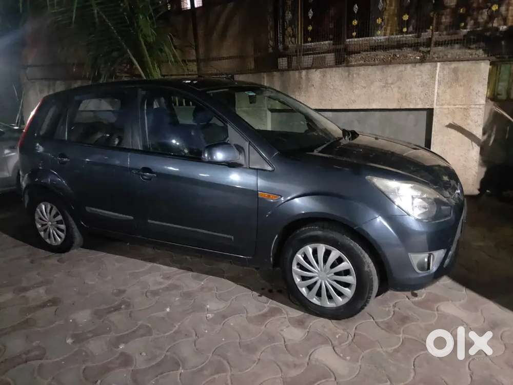 Ford Figo 2011 Petrol 61000 Km Driven