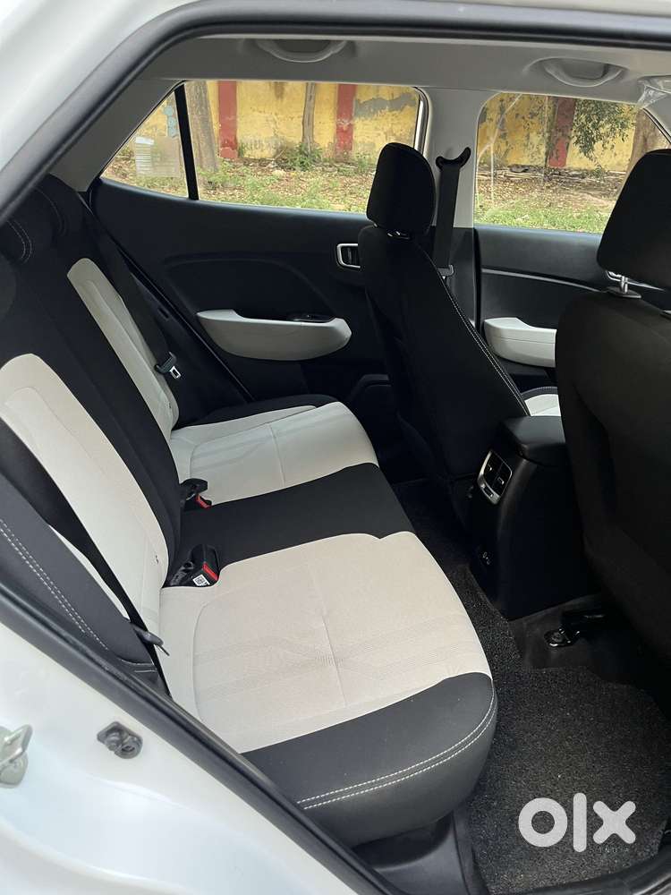 Hyundai Venue S 1.2 Petrol, 2023, Petrol