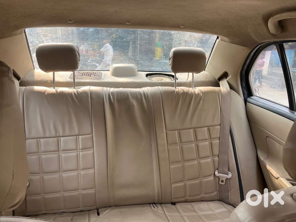Maruti Swift Dzire Vxi 2010