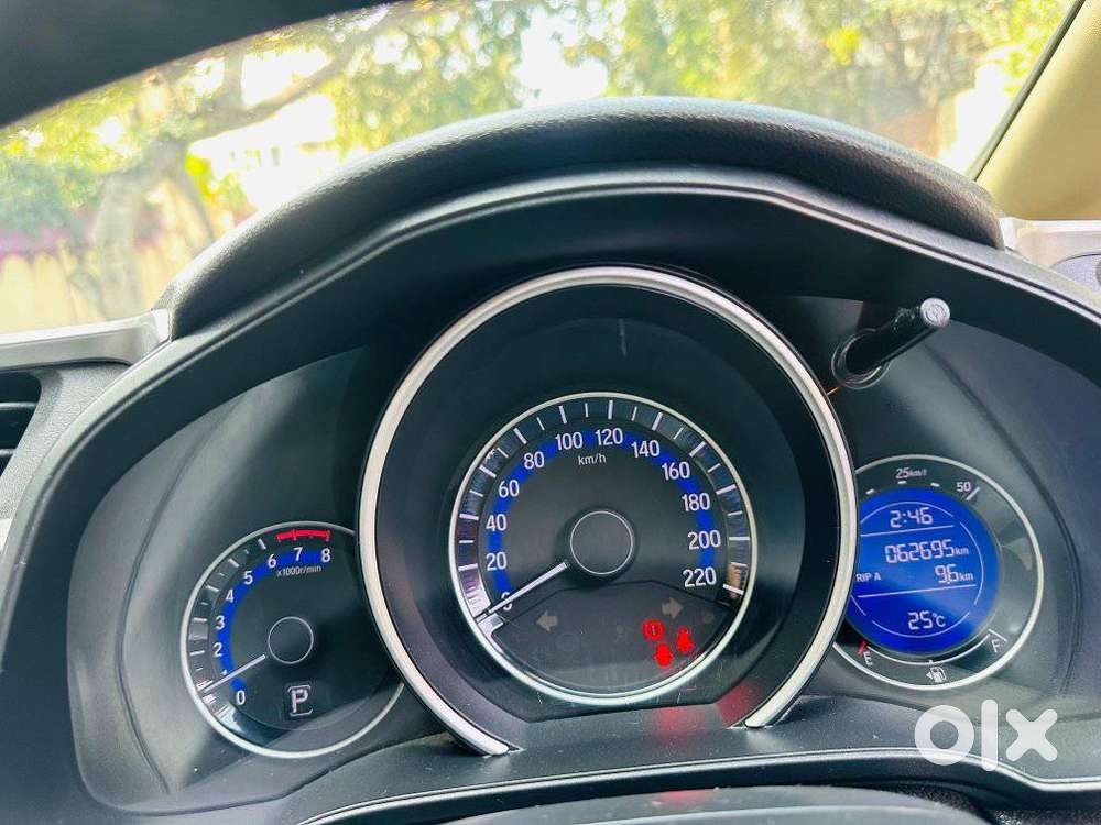 Honda Jazz V Cvt, 2015, Petrol