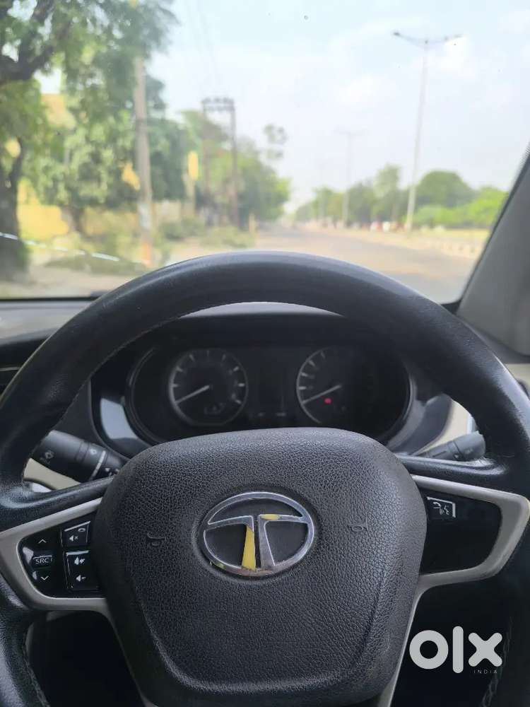 Tata Zest 2016