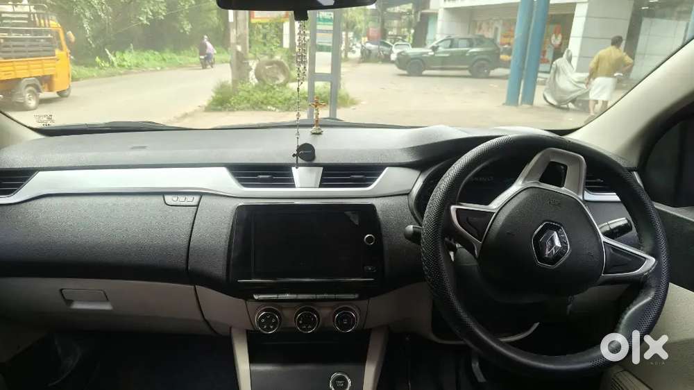 Renault Triber 1.0 Rxz 2019 Manual. Cng.