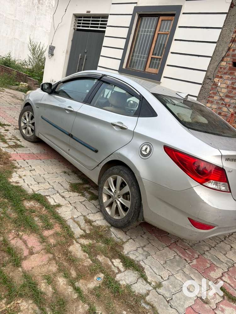 Hyundai Verna Petrol Manual 2015
