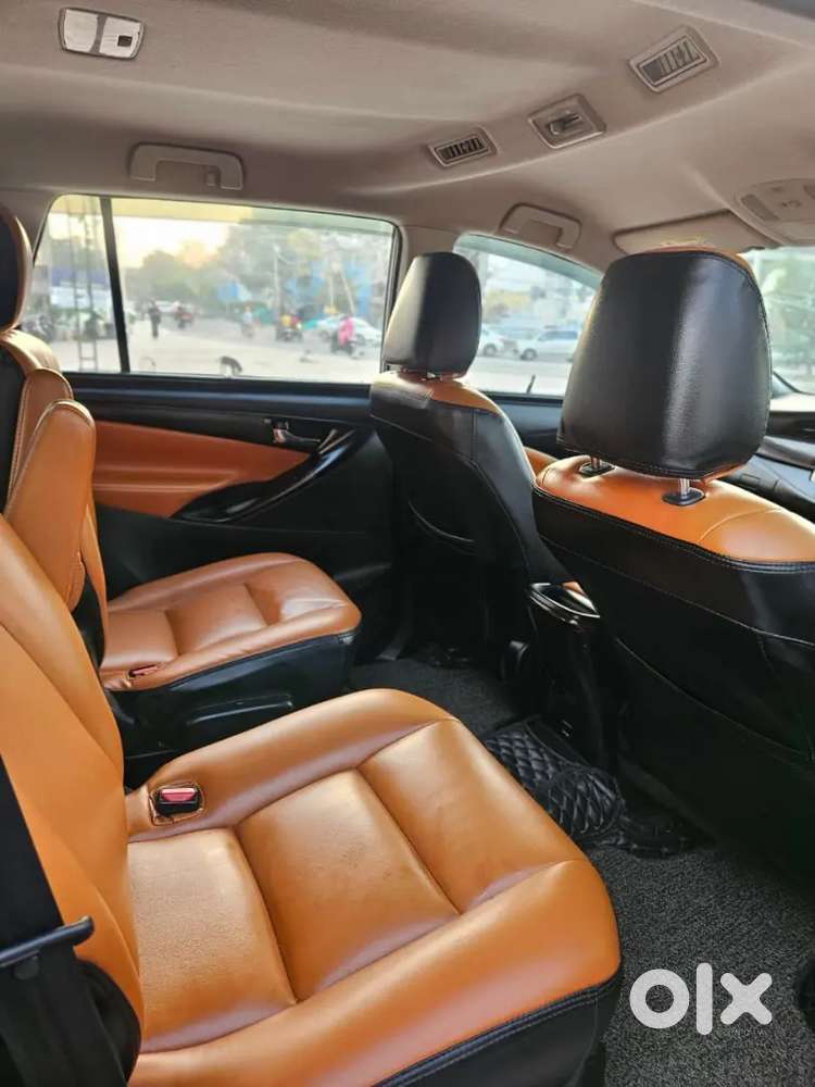 Toyota Innova Crysta 2.8 2019