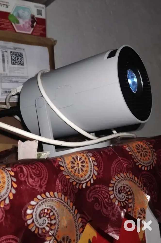 Projector 1080 resolution