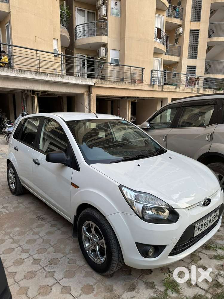 Ford Figo Petrol 2011