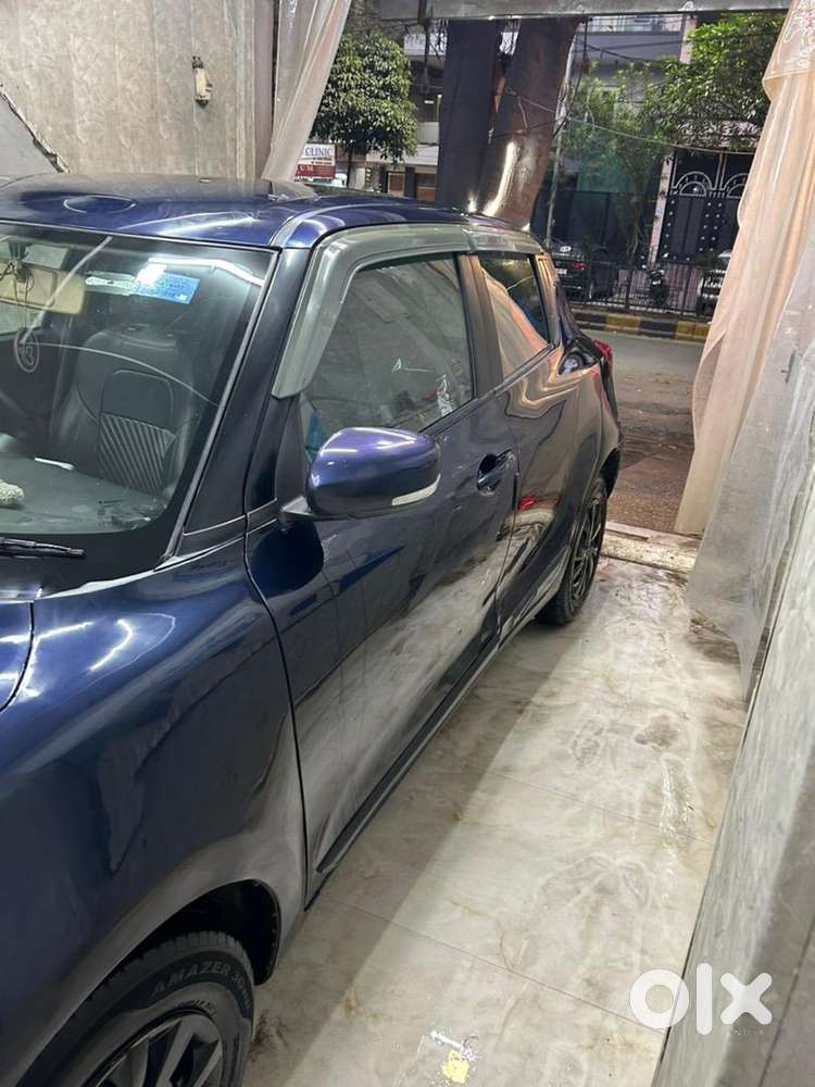 Maruti Suzuki Swift 2018 Petrol (automatic)