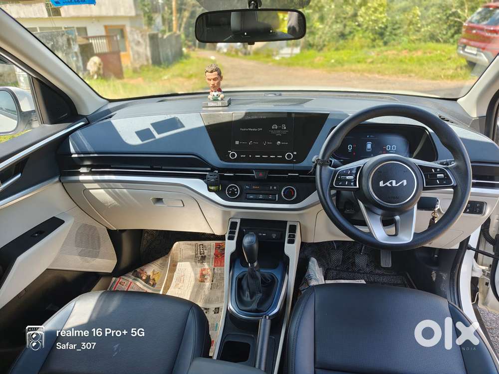 Kia Carens 1.5 Prestige 7 Str, 2024, Petrol