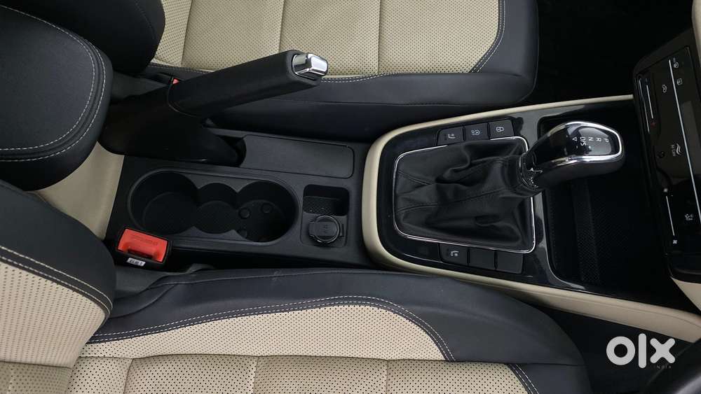 Skoda Slavia 1.5 Tsi Style Dsg, 2022, Petrol