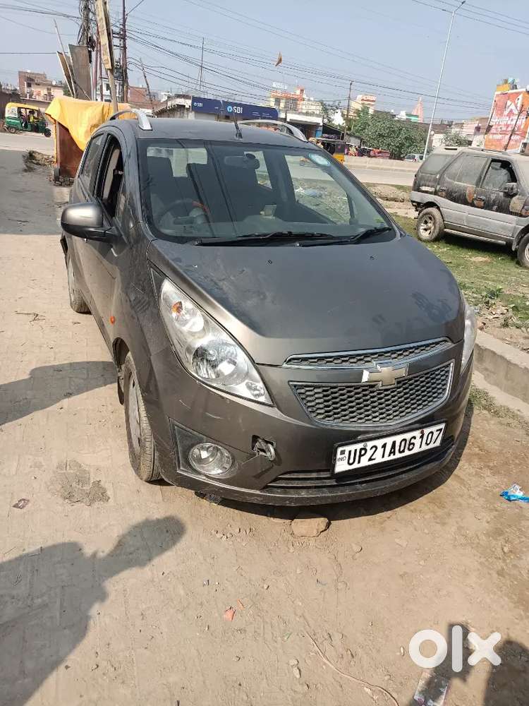 Chevrolet Beat Petrol 2012