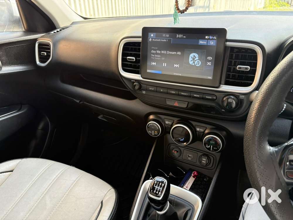 Hyundai Venue Petrol 2019