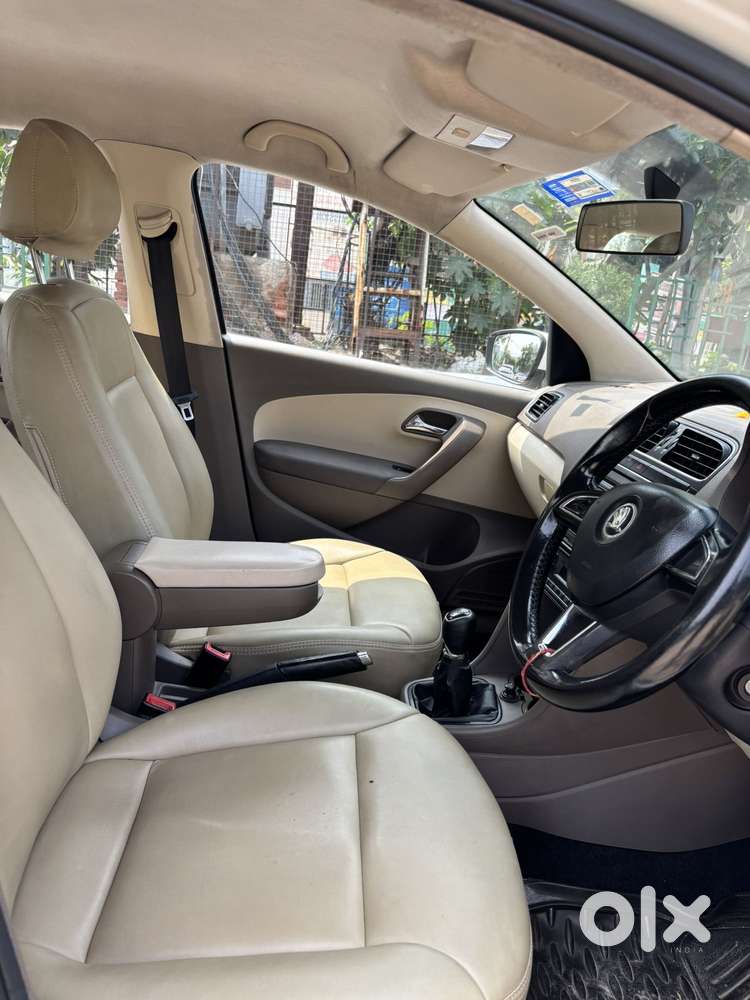 Skoda Rapid 1.6 Mpi Elegance Plus, 2014, Petrol