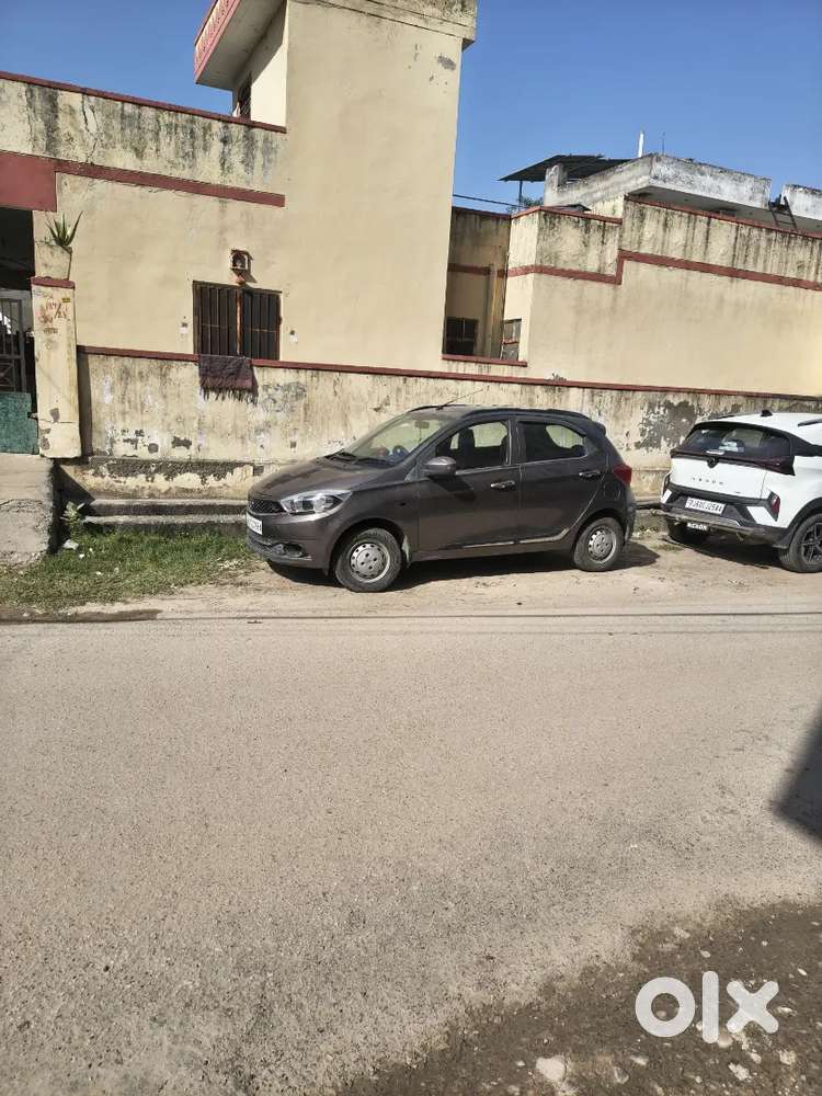 Tata Tiago Revotron 2018