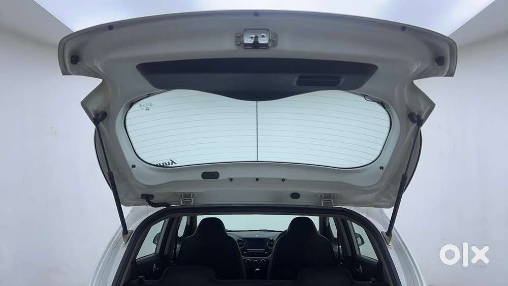 Hyundai Grand I10 1.2 Kappa Sportz Option At, 2017, Petrol