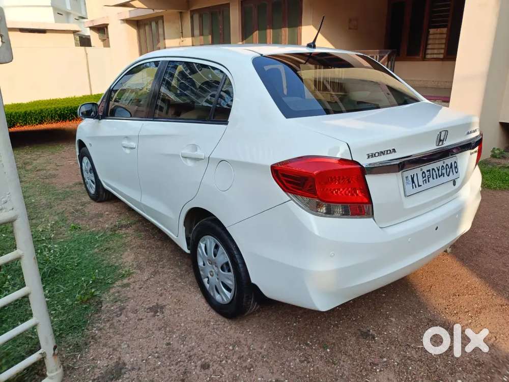 Honda Amaze S Ivtec Petrol 2013
59000 Km
Correct Service
No Replacemen