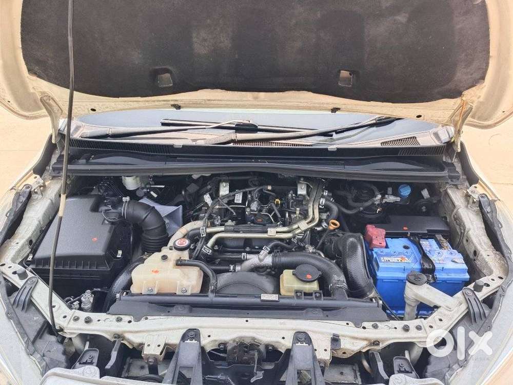 Toyota Innova Crysta 2.4 V 8 Str, 2020, Diesel