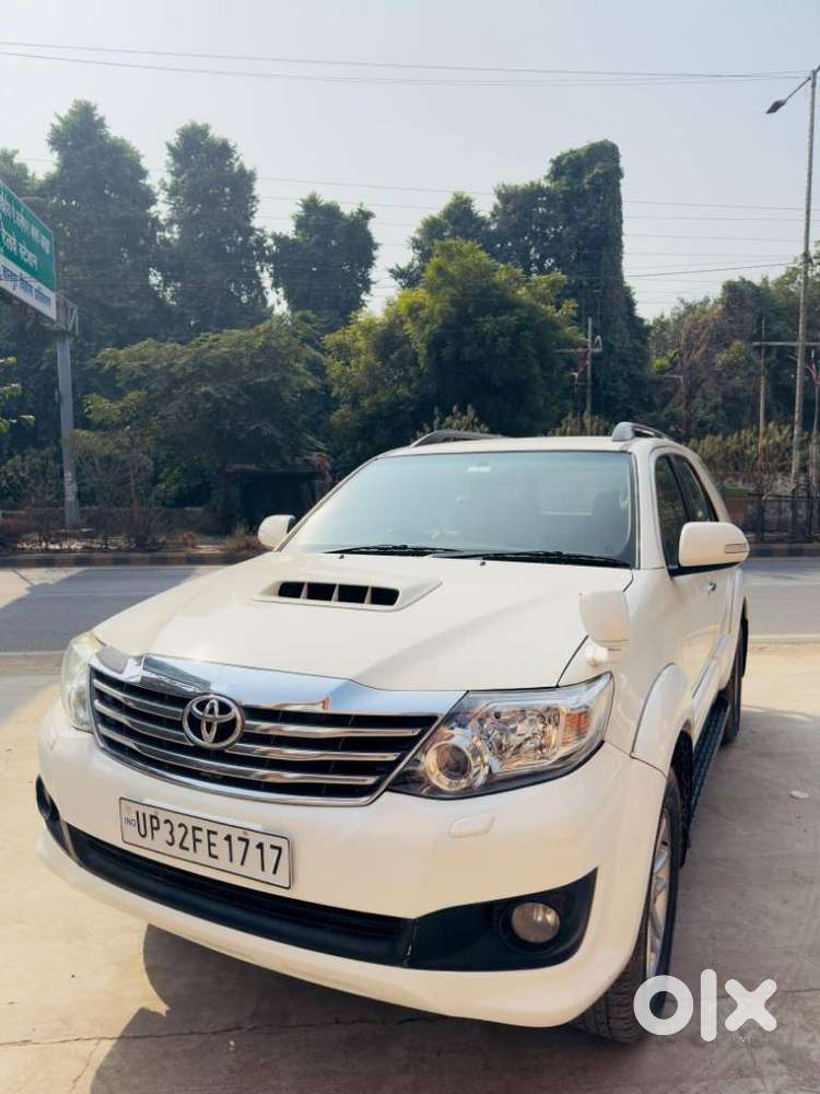 Toyota Fortuner 3.0 4x4 Manual, 2013, Diesel