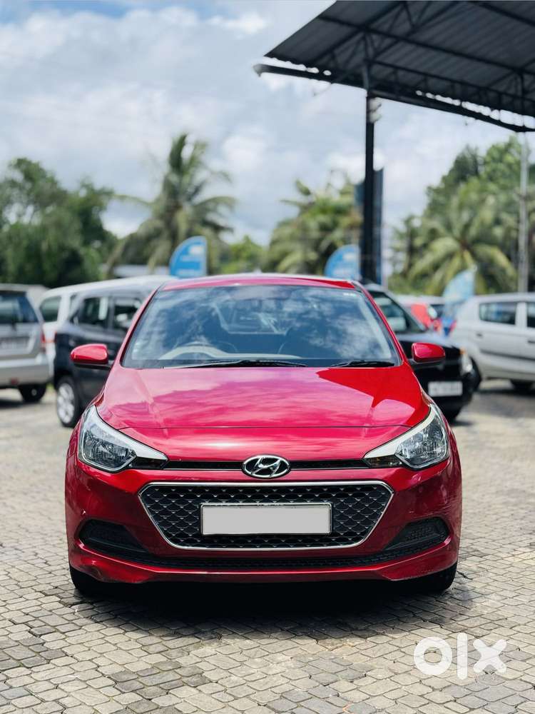 Hyundai I20 Magna At 1.4, 2016, Petrol