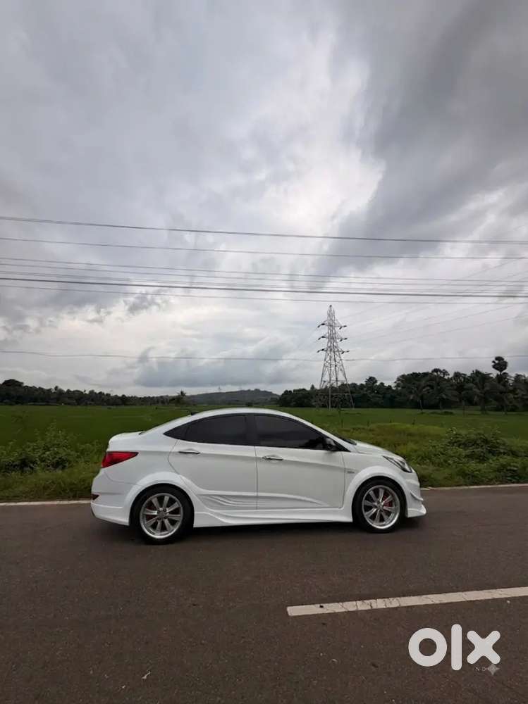 Hyundai Verna 2012 Diesel 162000 Km Driven