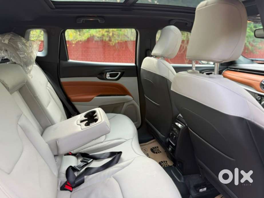 Jeep Compass 1.4 Limited (o) Petrol Dct, 2023, Petrol