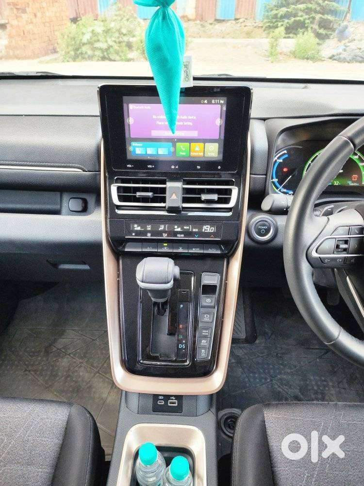 Maruti Suzuki Invicto Zeta Plus 7str, 2024, Petrol