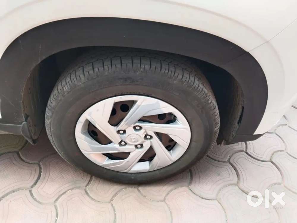 Hyundai Creta 1:5 E 2022 Diesel 70000 Km Driven