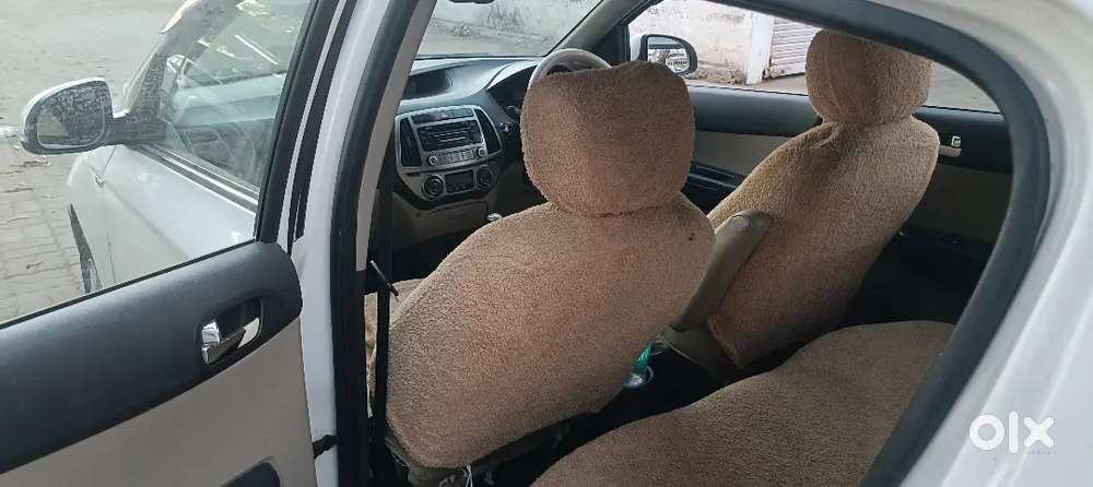 Hyundai Asta I20 2012 Petrol 95000 Km Driven