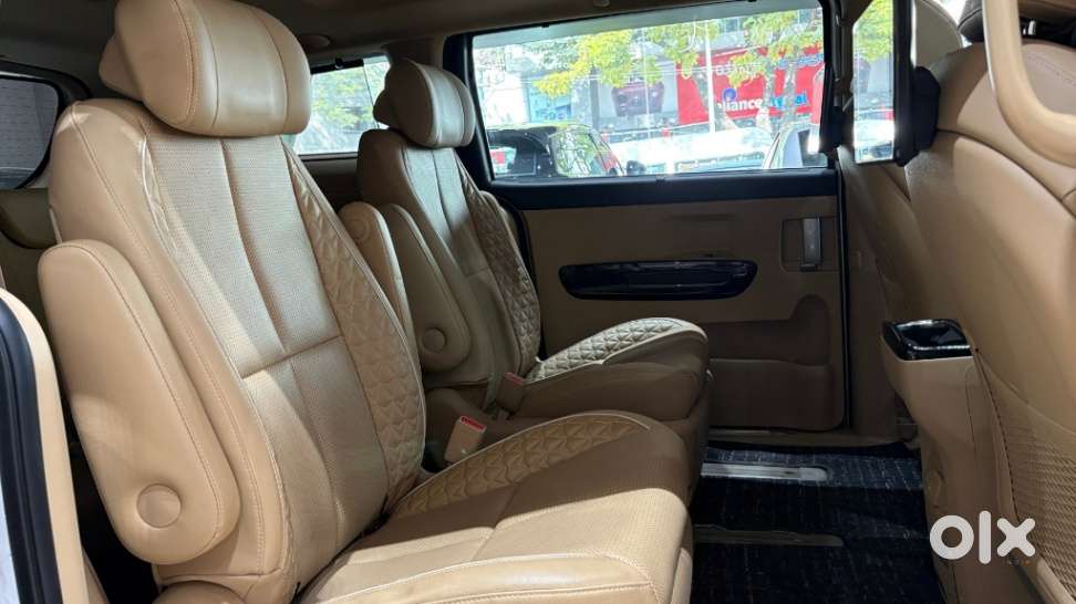 Kia Carnival Limousine Plus 7 Str, 2023, Diesel