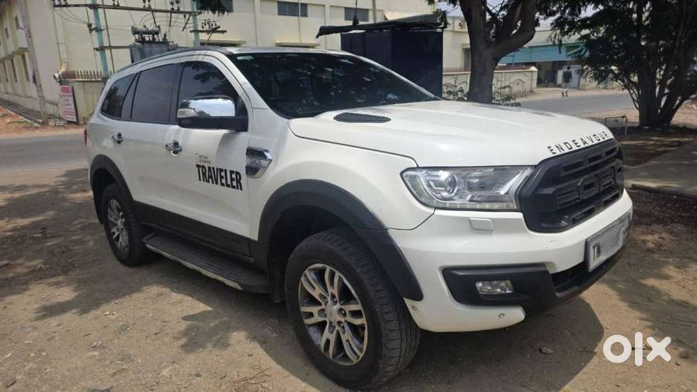 Ford Endeavour 3.2 Titanium At 4x4, 2016, Diesel