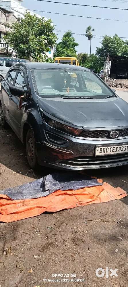 Tata Altroz 1.2 Petrol 2020