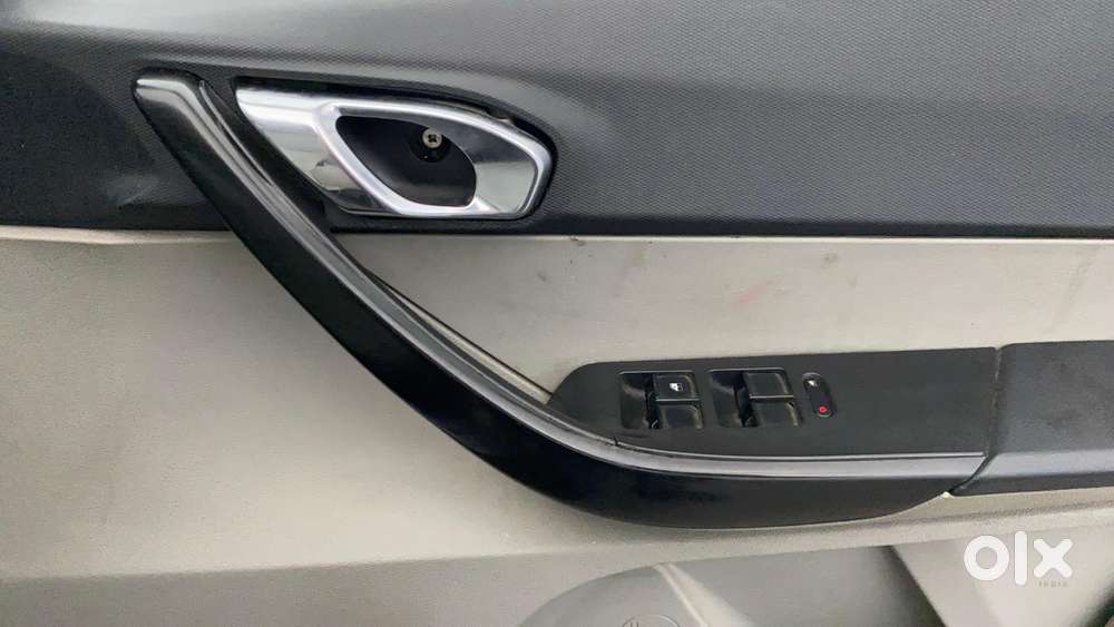 Tata Tiago 1.2 Revotron Xz Plus, 2019, Petrol